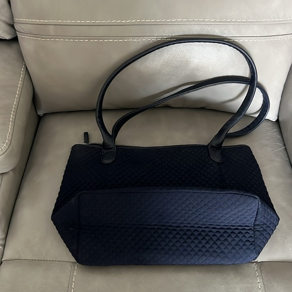 Vera Bradley Carson East West women’s classic blue tote with a floral lining - Picture 10 of 10